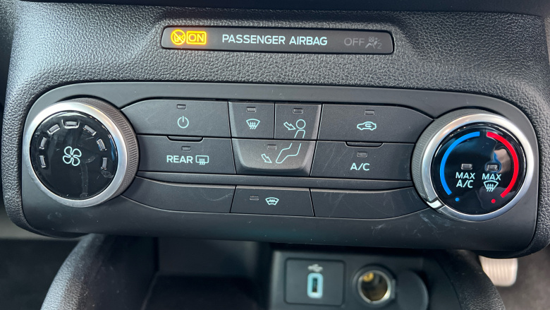 Ford Focus 1.0 EcoBoost 100 Zetec 5dr Petrol Hatchback